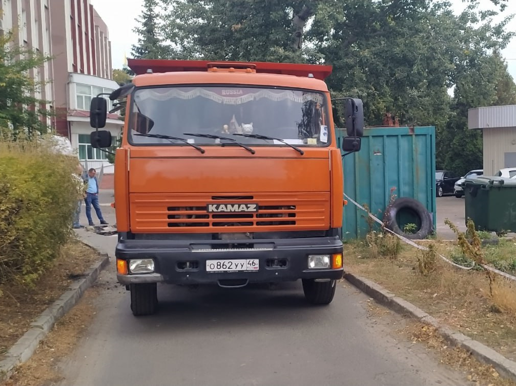 Всего в течение года специалисты «Квадры» устранили 680 повреждений на магистральных и квартальных теплосетях.