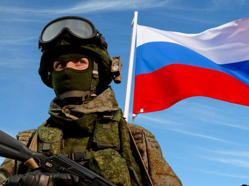 В Курске продолжается отбор на военную службу по контракту. Куряне, заключившие контракт до конца года, единовременно получат 800 тысяч рублей.