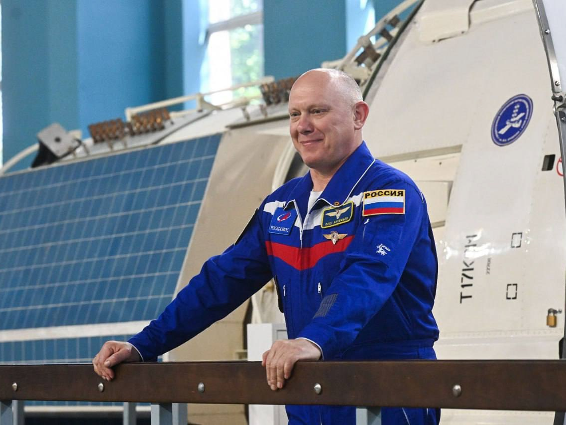 Космонавт-испытатель и почетный профессор ЮЗГУ Олег Артемьев успешно прошел экзаменационную тренировку на тренажере российского сегмента МКС.