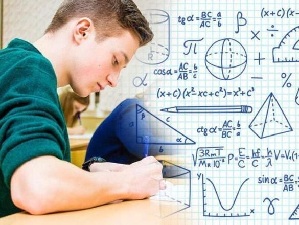 Более 4800 девятиклассников в Курске сдали основной государственный экзамен по математике.