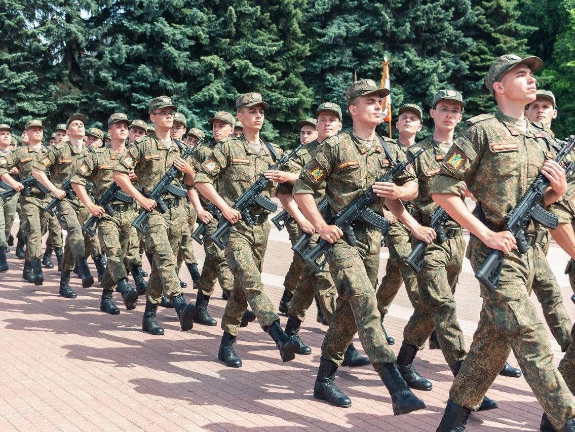 Курсанты военного учебного центра ЮЗГУ приняли присягу.