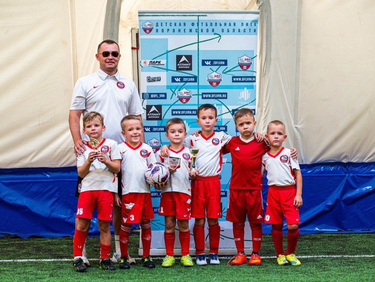 Команда спортивной школы № 4 завоевала золотые медали.