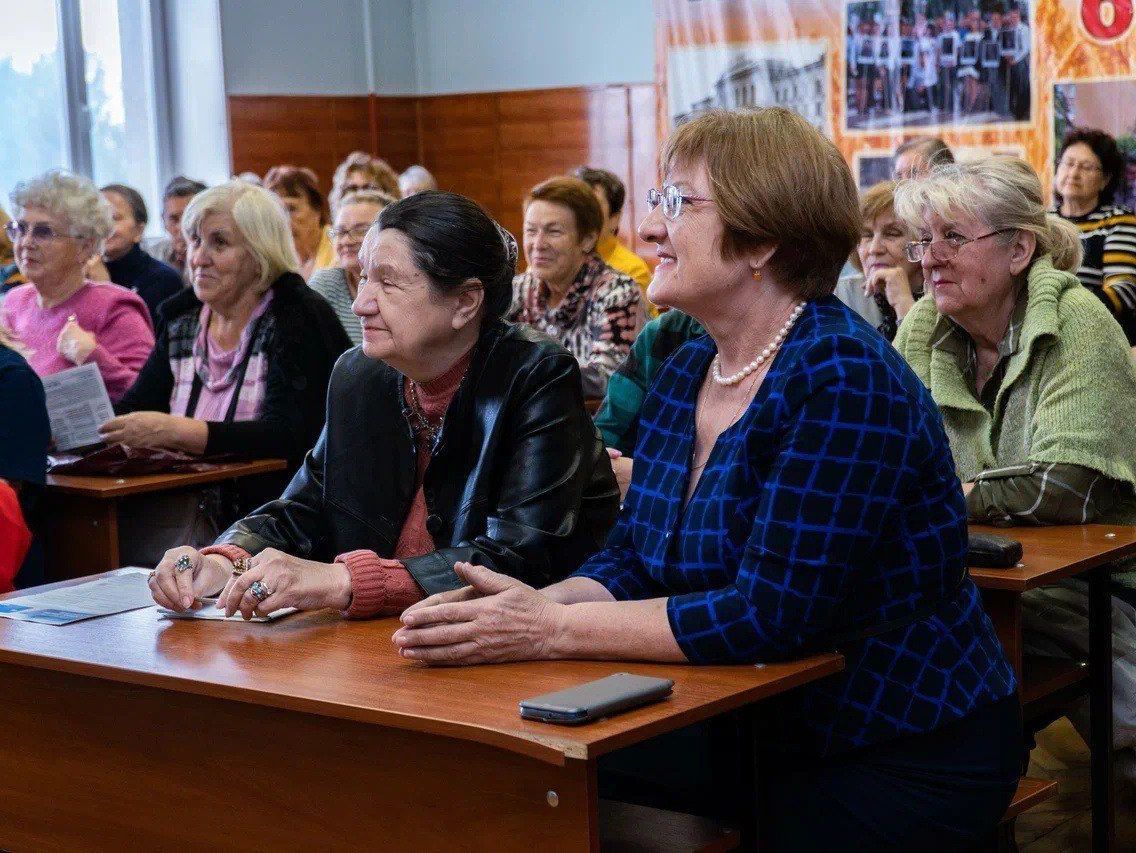 Традиционно в декаду пожилого человека в Курском государственном аграрном университете начал работу 14-й сезон Университета для людей старшего возраста.