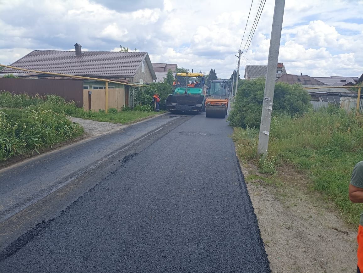 В городе продолжается ремонт автомобильных дорог в рамках национального проекта «Безопасные качественные дороги».