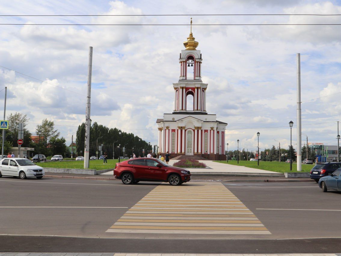 В Курске завершается ремонт проспекта Победы. Работы проводятся благодаря нацпроекту «Безопасные качественные дороги».