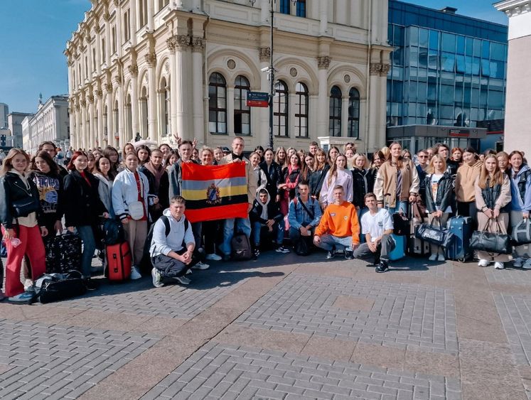 В Ярославской области стартовал полуфинал всероссийского конкурса «Большая перемена» для участников из регионов Центрального федерального округа. В Ярославской области стартовал полуфинал всероссийского конкурса «Большая перемена» для участников из регионов Центрального федерального округа.