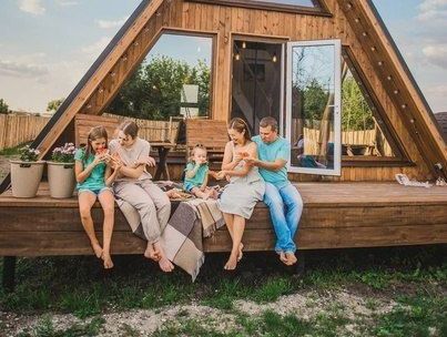 Городской молодёжный центр «Гелиос» приглашает принять участие в конкурсе в конкурсе «Это у нас семейное». Городской молодёжный центр «Гелиос» приглашает принять участие в конкурсе в конкурсе «Это у нас семейное».
