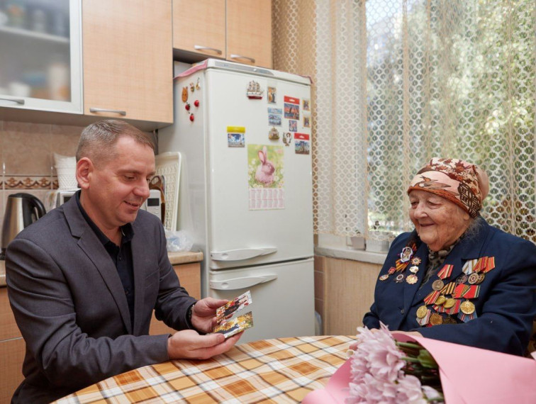 100-летний юбилей отмечает Анна Васильевна Волковская. 100-летний юбилей отмечает Анна Васильевна Волковская.