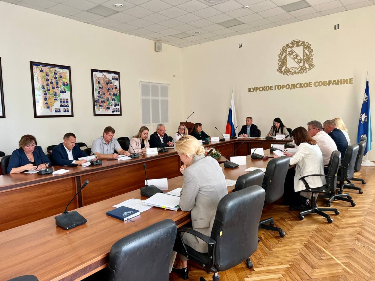 Под руководством заместителя главы администрации города Натальи Пархоменко прошло заседание санитарно-противоэпидемической комиссии. Под руководством заместителя главы администрации города Натальи Пархоменко прошло заседание санитарно-противоэпидемической комиссии.