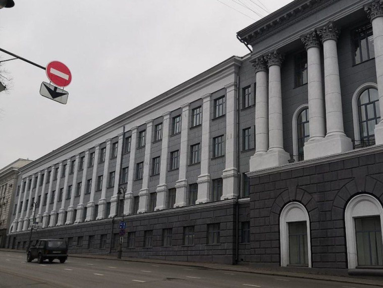 В администрации города прошла комиссия по вопросам своевременности и полноты выплат заработной платы и уплаты страховых взносов. В администрации города прошла комиссия по вопросам своевременности и полноты выплат заработной платы и уплаты страховых взносов.