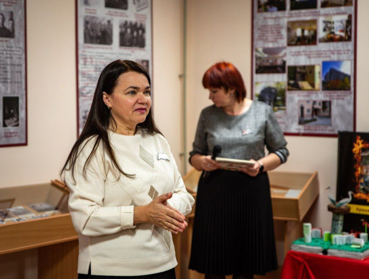 В Курске в рамках проекта «Книги цвета войны» прошла патриотическая акция «В правде вся наша сила». В Курске в рамках проекта «Книги цвета войны» прошла патриотическая акция «В правде вся наша сила».