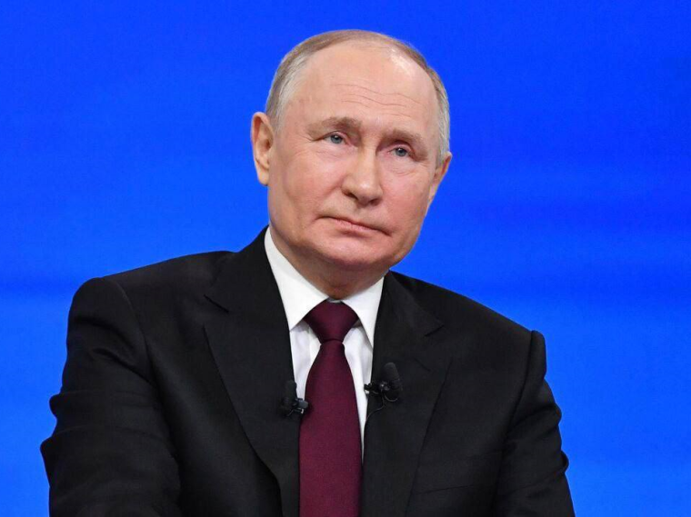 Владимиру Путину сегодня исполняется 72 годa. Владимиру Путину сегодня исполняется 72 годa.