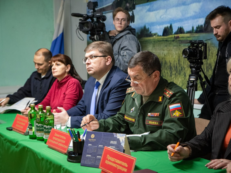 С 1 апреля начался весенний призыв. С 1 апреля начался весенний призыв.