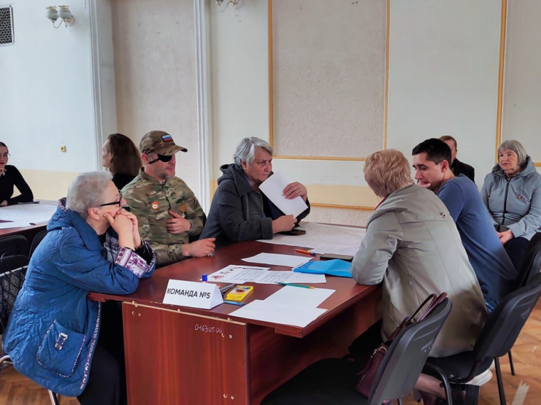 В комитете архитектуры и градостроительства Курска прошла сессия соучаствующего проектирования. В комитете архитектуры и градостроительства Курска прошла сессия соучаствующего проектирования.